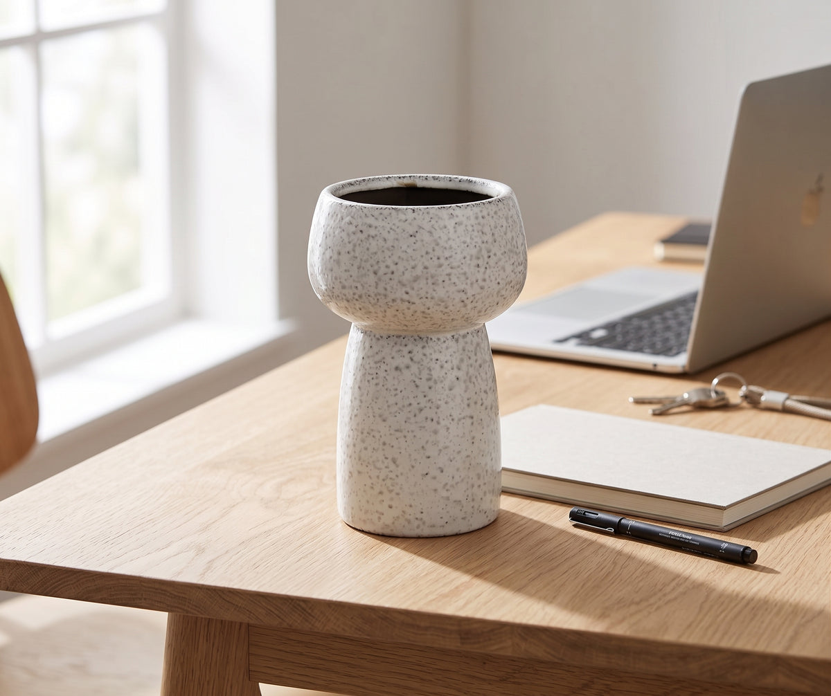 Osłonka Cremona smukła na nodze 18 cm – ceramika, kremowa biel