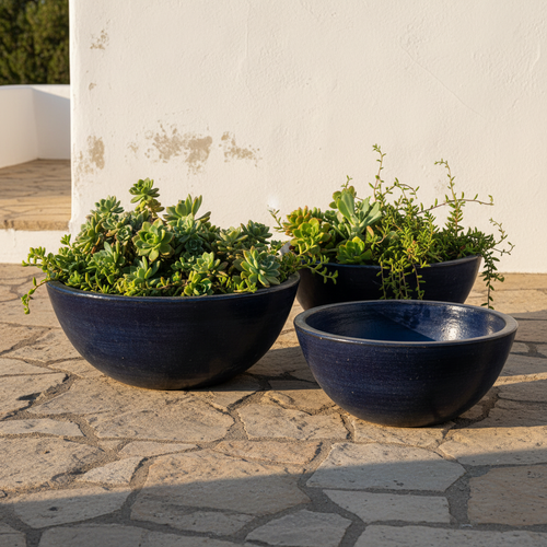 Komplet 3 mis ceramicznych Garden Old Antique Blue na kamiennym tarasie