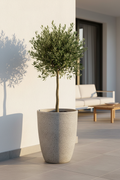 Donica ozdobna Modern Light Grey 51 cm – lifestyle taras